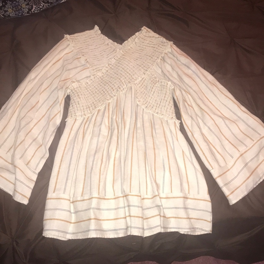 Brand new never worn flowy dress